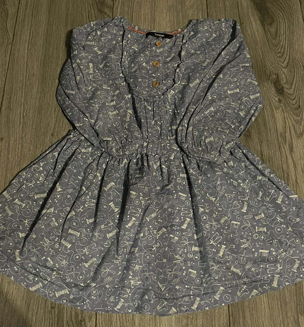 girls clothes bundle 4-5 years.                             (c33) 6