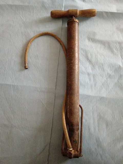 Pompe à Vélo Ancienne REG Corsa Avec Logo Des Jeux Olympiques - Italie