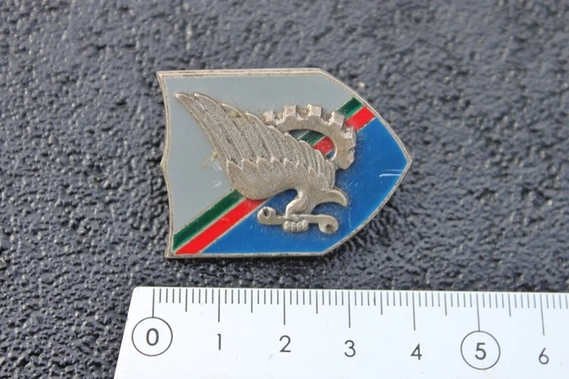 Insigne Militaire Français – 64 CRD Compagnie Réparation (Drago Paris) – Vintage
