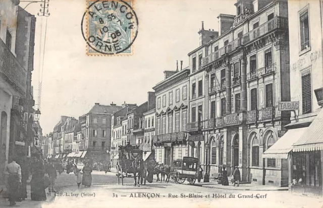 Cpa 61 Alencon Rue Saint Blaise Et Hotel Du Grand Cerf