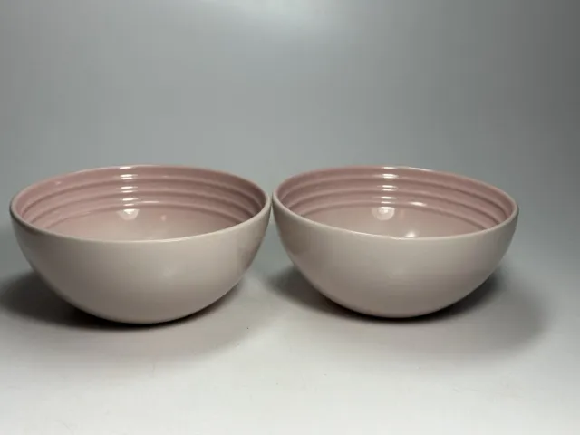 Le Creuset Shell Pink Stoneware Mini Bowl / Dips /Snack Bowls ~ Set of 2 ~ NWT