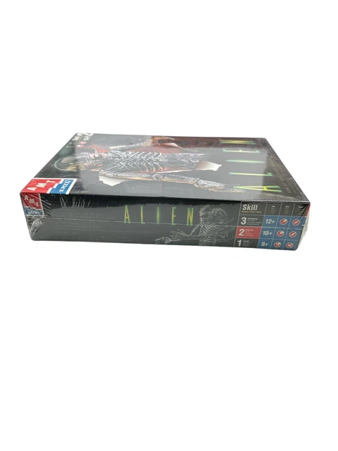 AMT ERTL ALIEN Vintage 1999 Model Kit New Sealed From 1979 Movie ...