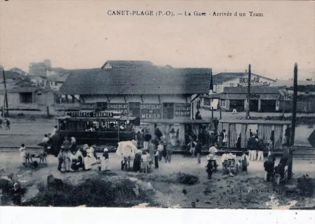 CPA 66 CANET PLAGE LA GARE ARRIVEE D'UN TRAM (belle cpa train en gare