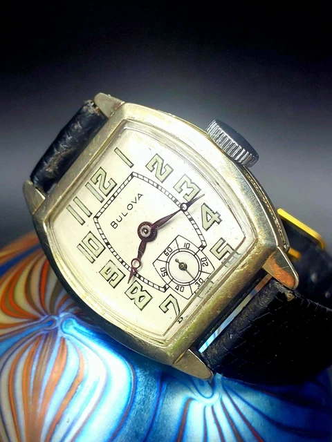 Bracelet De Montre Vintage Bulova - Plaqué Or Et Acier - Pour Pièces Ou Réparation - Occasion