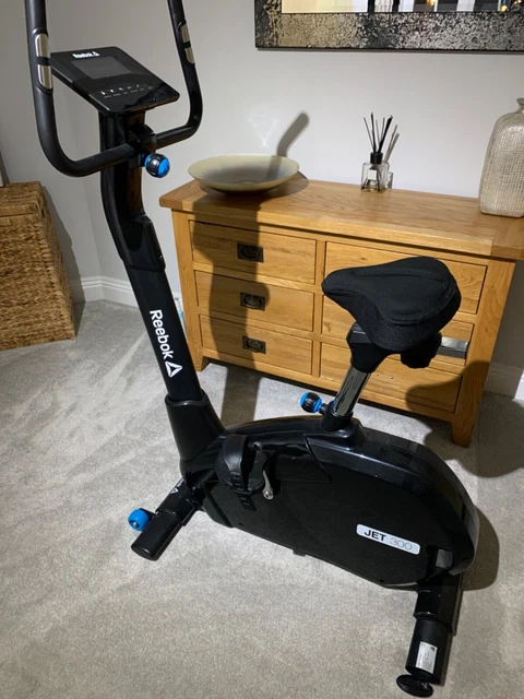 Reebok jet 300 exercise bike deals