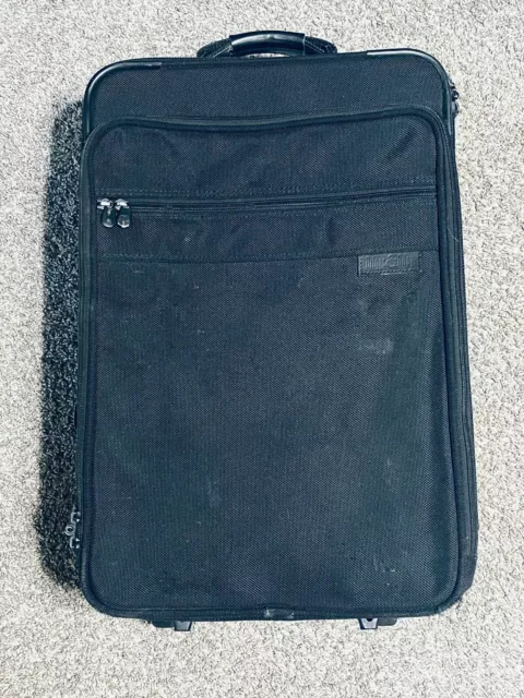 Briggs & Riley Unisex Black Wheeled Travel Luggage Carry On Suitcase 24”