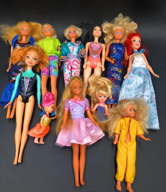 Barbie & altre bambole miste pacchetto di 11 bambole giocattolo - diverse caratteristiche e anni