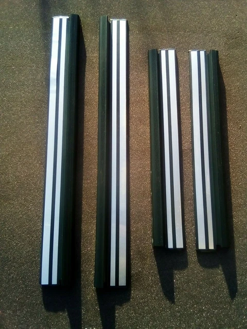 Sakura - Set di tappetini con battitacco in gomma, per Citroen C4 Picasso a 5 posti (modelli dal 2007 in poi), colore: Nero [importato dal Regno Unito