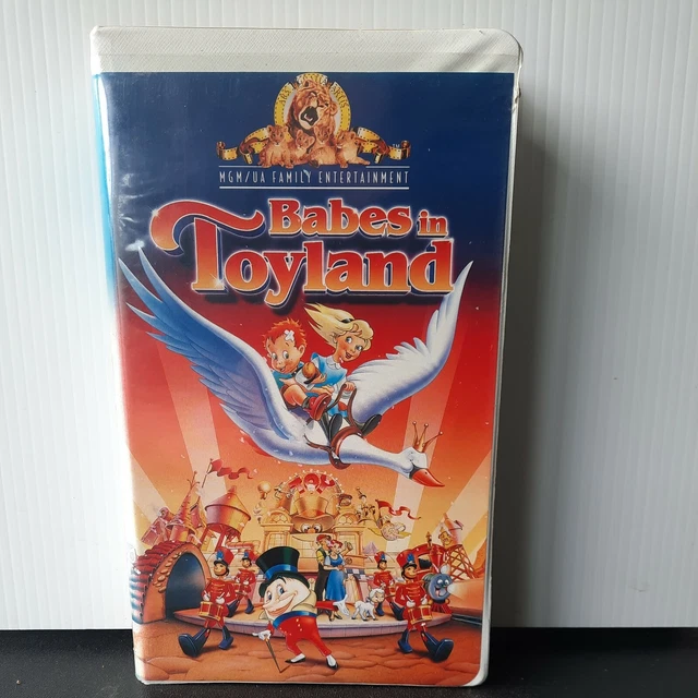 BABES IN TOYLAND 1997 Animated Christmas Movie VHS Video Tape Clamshell MGM VGC $ - PicClick BABES IN TOYLAND 1997 Animated Christmas Movie VHS Video Tape Clamshell MGM VGC $ - PicClick