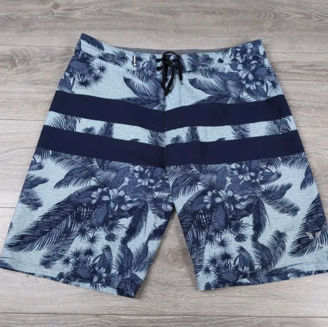 HURLEY Phantom Men's Sz 32 Blue Floral Stretch Board Shorts