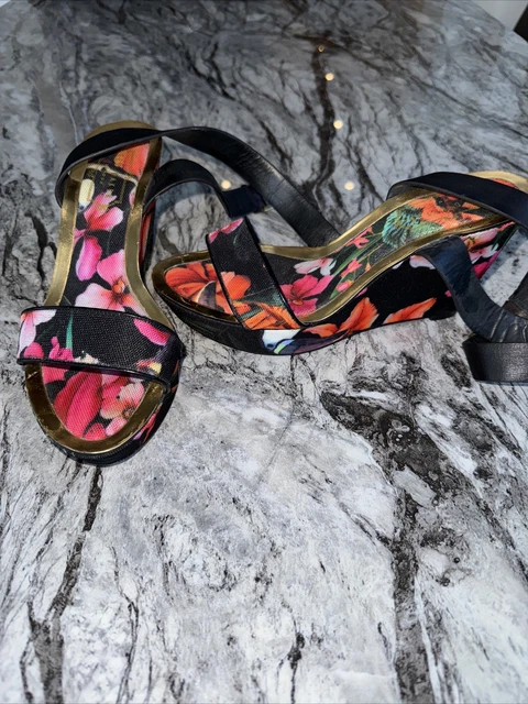 Ted baker sliders online size 5