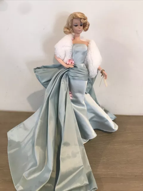 Barbie Silkstone Fashion Model Delphine Mattel 2000 Gold Label Limited Edition