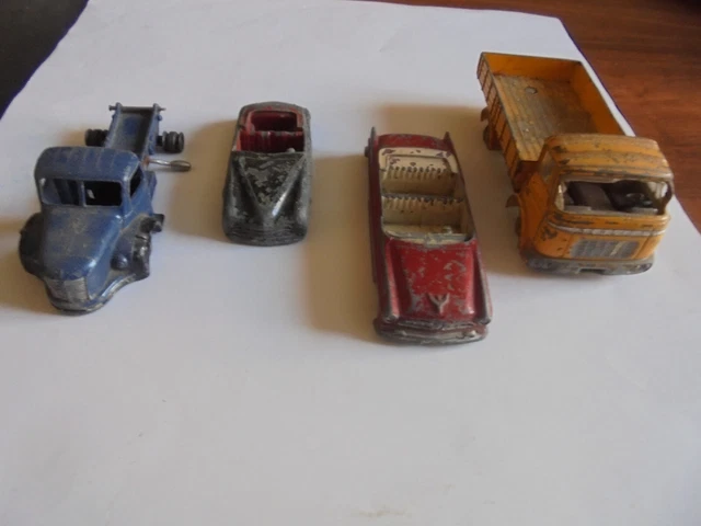 DINKY TOYS années 1950 lot de 10 documents ORIGINAUX lot 1