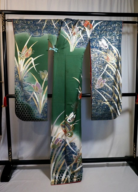 Japanese kimono SILK"FURISODE" long sleeves,Stream,BF,Gold/Silver, L5'7"..3171