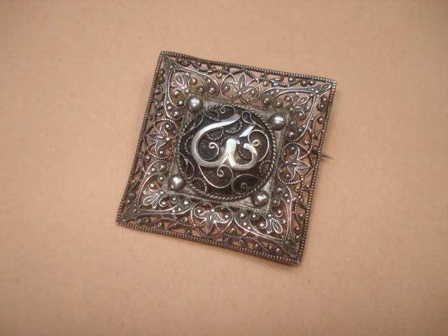 BROCHE  Ancienne en ARGENT Orientale