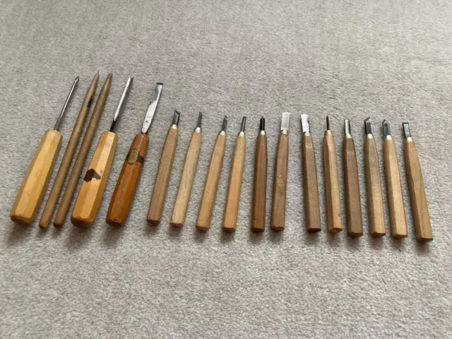 Schnitzwerkzeuge zur Holzbearbeitung 17 Teile siehe Fotos