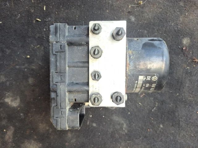 V13* Volkswagen Polo 6N2 ABS centralina blocco idraulico 6X0614117