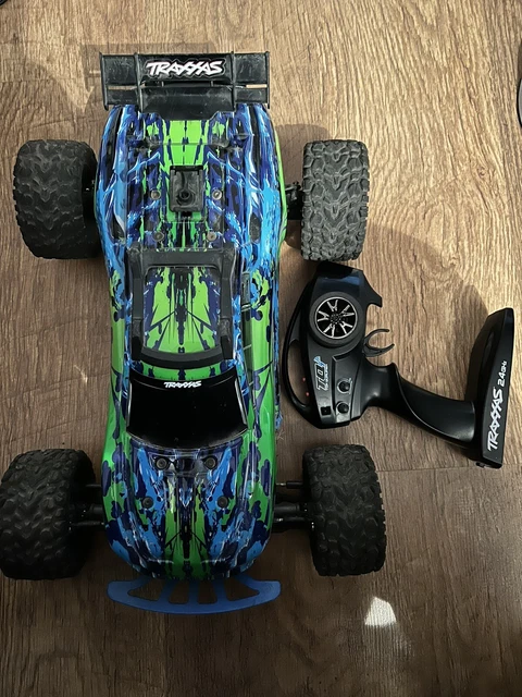 Traxxas RUSTLER 4x4-1/10 VXL BRUSHLESS - TSM - senza AQ/CH 67076-4 (arancione