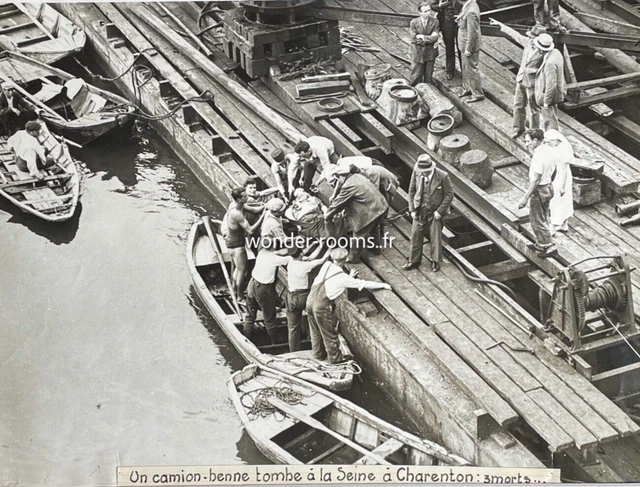 ACCIDENT PARIS Camion - 1937 - Photo de presse 30x40cm - Paris-Soir