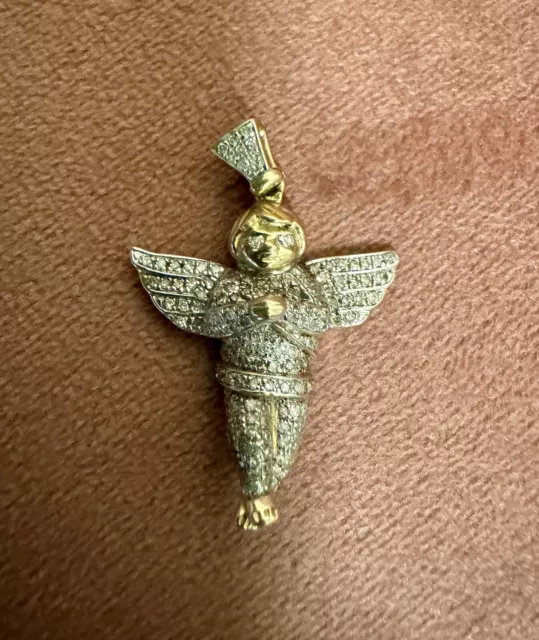 Religious 10k Yellow Gold Angel 3D Pave Diamond Charm Pendant 3,8 Grams. 1 3/8”