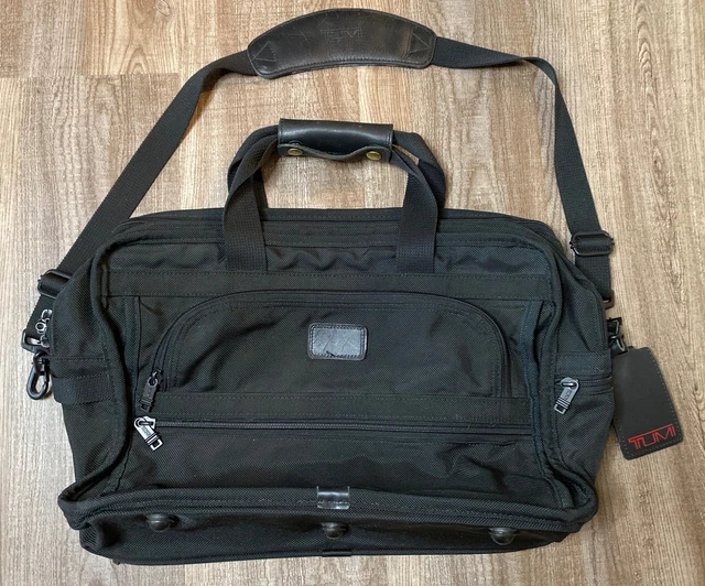 Tumi Alpha Black Ballistic Nylon 17” Briefcase #225D3 Messenger Briefcase Bag