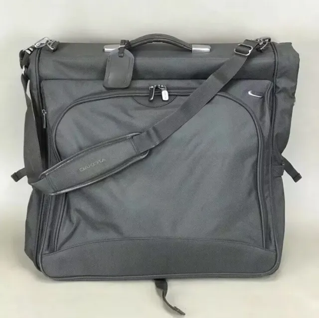 Used Dakota by Tumi Olive Ballistic Nylon Bifold 23" Expandable Garment Bag