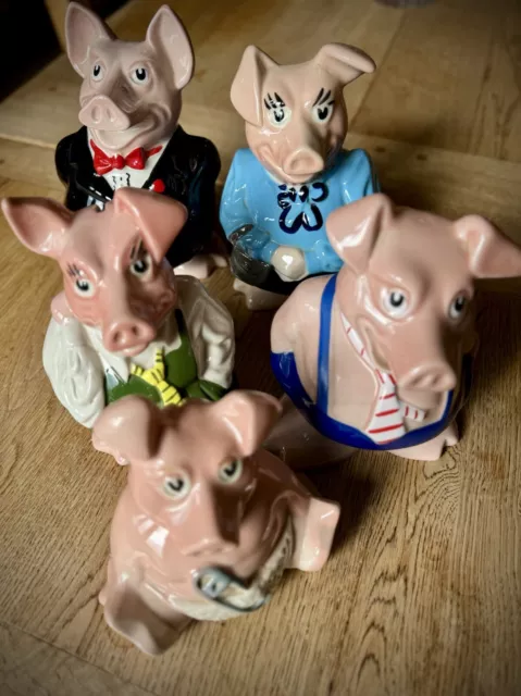 Full Set Of 5 NatWest Pigs Family - Money Boxes With Original Stoppers