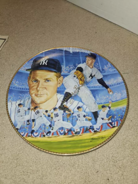 Whitey Ford Autographed Gartlan Collector Plate, Numbered, New York Yankees 1990