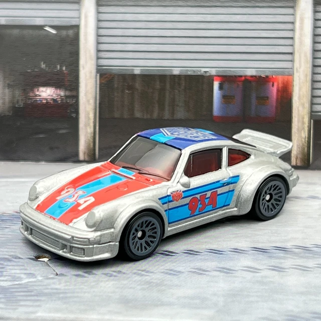 Schuco 1:18 - 1 - Rennwagenmodell - Porsche 934 RSR Jägermeister #12