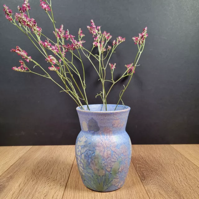 Vintage Conwy Vase. Carol Wynne Morris Spongeware. Light Blue 13cm High 