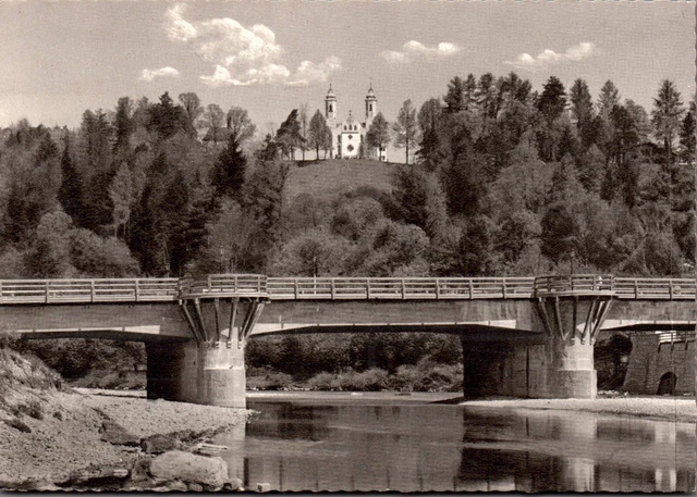 AK Bad Tölz, Isarbrücke mit Kalvarienberg, Verlag Schöning (Nr. 1796)