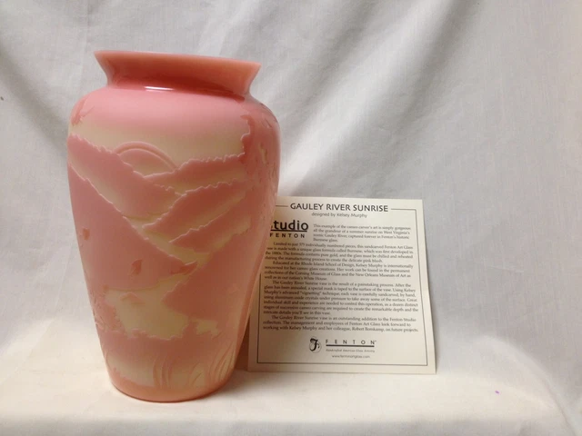 Fenton Kelsey Murphy Burmese Sand Carved Gauley River Sunrise Vase #7661 H2