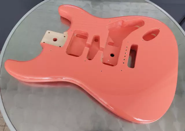 Fender Squier Stratocaster Body / Strat Korpus - Tahitian Coral