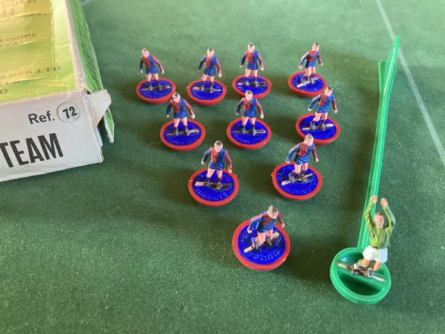 Subbuteo - Hw Team Ref. 72 Sambenedettese - Genoa - Cagliari - PERFETTA