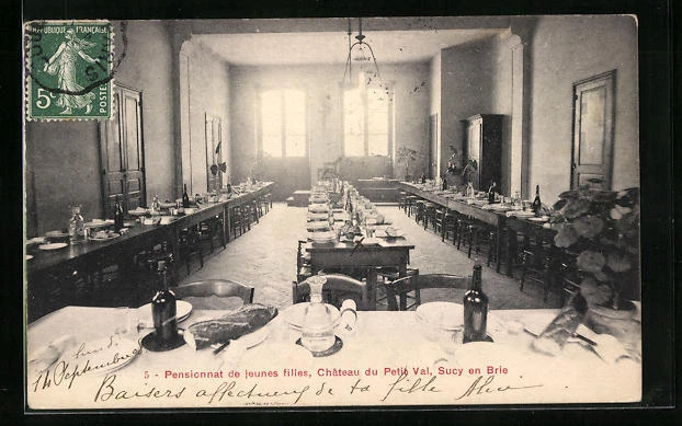 CPA Sucy-en-Brie, Pensionnat de jeunes filles, Chateau du Petit Val 1908