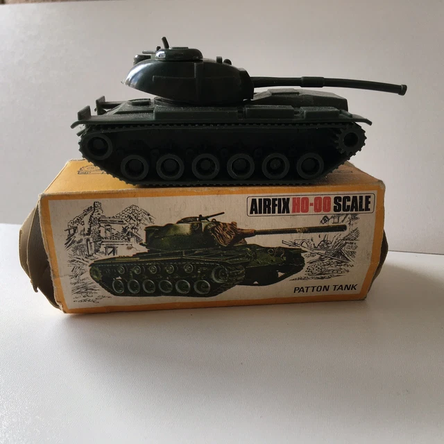 AIRFIX H0-00 SCALE Patton Tank model in Good Condition with Damaged Box ...