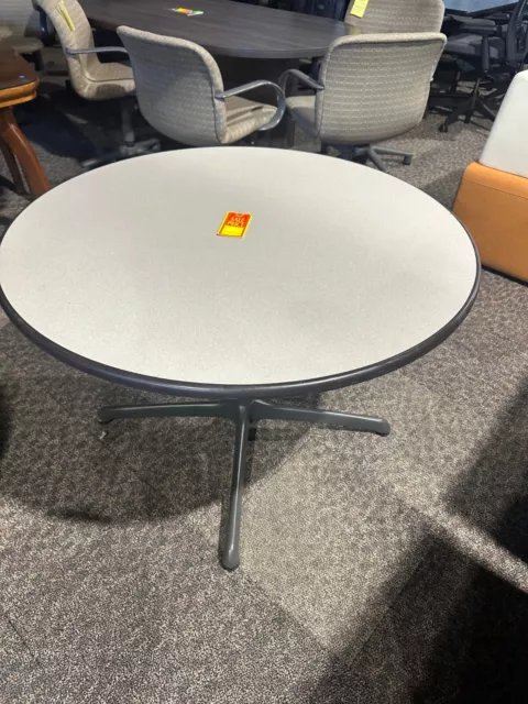 42" Round Table in Gray Laminate Finish W/ Black Trimming by Steelcase