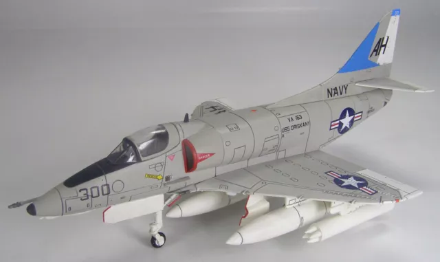 Hobby Master HA1403 Douglas A-4E Skyhawk, VA-163 Saints, AH300 "John McCain"