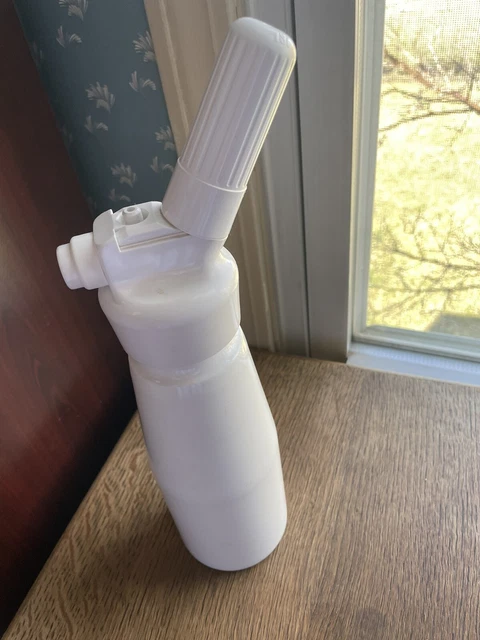 ISI Cream  Whip Half Quart Pint  Insulated Stainless Steel White  EC