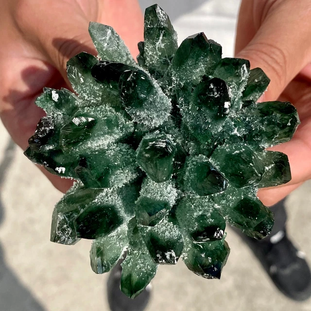 348G New Find Green Phantom Quartz Crystal Cluster Mineral Specimen Healing 5
