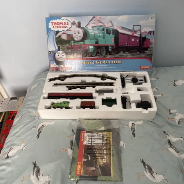 Mail Station Percy And The Mail Train Set HORNBY PERCY AND The