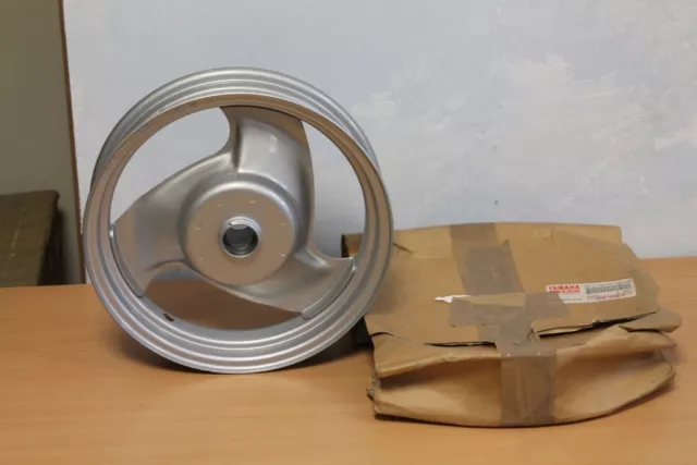 ROUE JANTE AVANT FRONT WHEEL pr YAMAHA JOG CY50 MBK 98 - Ref: 3YJ-25180-00 *NEUF
