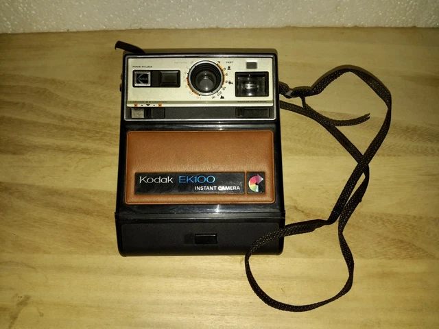 Appareil photo vintage des années 70's "KODAK EK 100"
