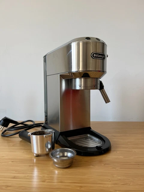 De'Longhi Dedica EC685.M Espresso-Maschine - Silber - als Ersatzteil