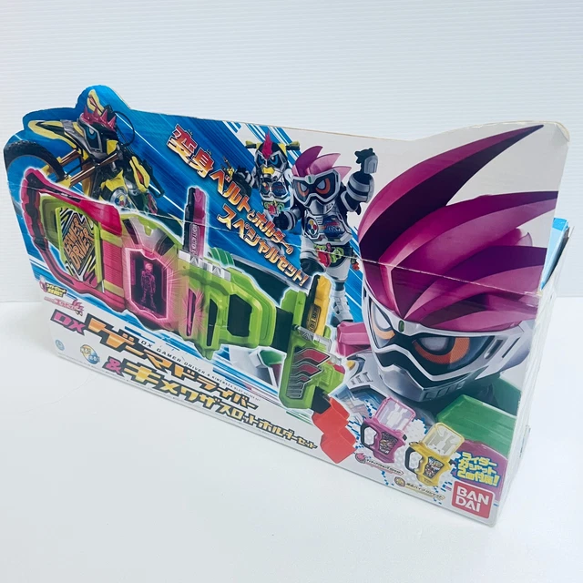 Bandai Kamen Rider Ex-Aid DX Gamer Driver Belt Kimewaza Slot Holder 2 Gashat Set