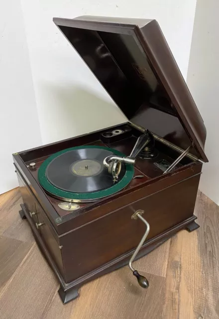 Victor VV-1X Victrola Tabletop 78 RPM Record Crank Phonograph ~ Nice & Working