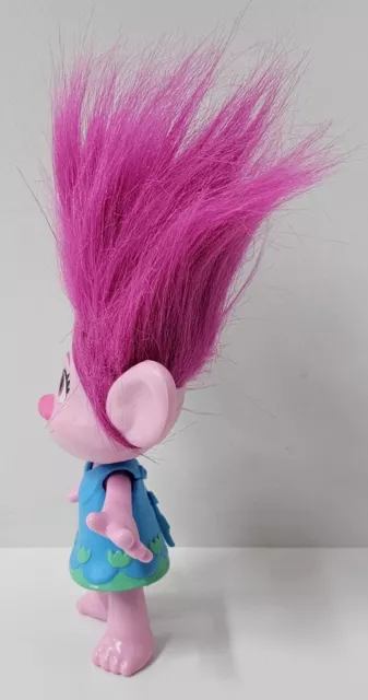 Troll Toy Pink Hair Tulip Dress Hasbro 2019 Dreamworks Kids Poppy Pre-Owned 2