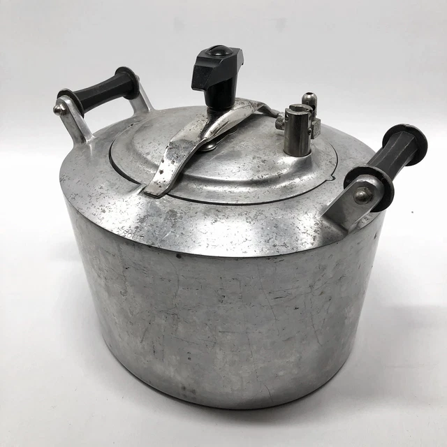 Mini maid online pressure cooker