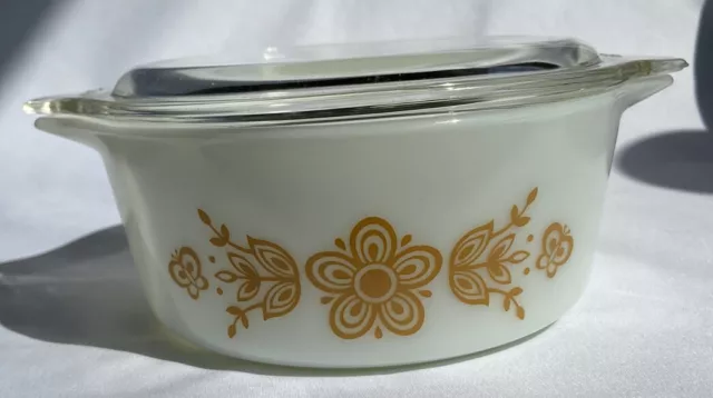 Vintage PYREX Butterfly Gold 472 Casserole Dish 470-C Lid 1 1/2 pint MINT!