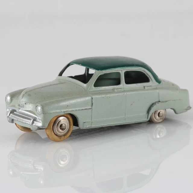 Dinky Toys France 24U Simca 9 Aronde Élysée Bicolore | AU JOUET PARISIEN